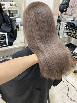 ケーアールツーエス なかもず店(KR2S) ミルクティーグレージュ