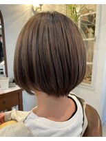 ヴィアンカ(Vianca)&nbsp;丸みショートボブ×モカグレージュ