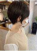 トレンドのマニッシュショート丸み◎ツヤ美髪髪質改善耳掛け小顔