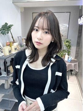 ヴェイン 渋谷(vain) ミディアムレイヤーカット/くびれヘア/20代30代/インナーカラー