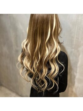 ルフレ 新宿本店1st(Reflet) ハイライト/バレイヤージュ/ハイトーン/プルエクステ