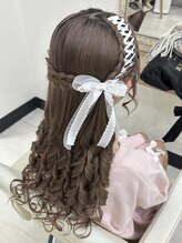 プティクローシェ(petite cloche) 【量産型】片レースアップ編み込みハーフアップ