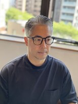 ザマンリバレッジニューヨーク(THE MAN LeverageNewYork)&nbsp;イケオジかき上げフェードサイドパート：大村 大心