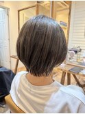 ショートボブ×グレイアッシュ