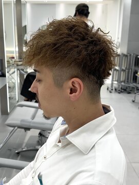 アールプラスヘアサロン(ar+ hair salon) ツイストパーマ