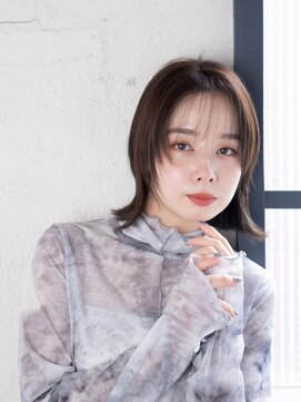 アールイーノウン 阿倍野区昭和町店(re; nown) 大人可愛い20代30代40代小顔ウルフレイヤーボブグレージュ