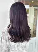 ラベンダーグレージュ 暗髪ヘア ゆる巻きロングヘア