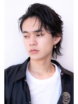 ハバナ 新宿(HAVANA) ソフトツーブロック/刈り上げ/センターパート/ツイスト/ビジネス