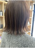 切りっぱなしボブ/グレージュ