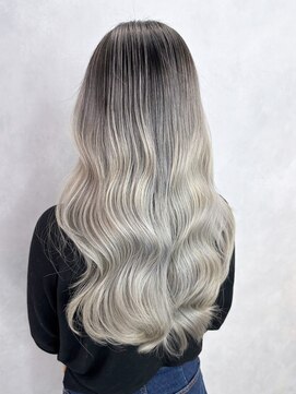 アルバム 池袋(ALBUM) ロング顔周りレイヤーホワイトグレージュ美髪韓国ヘア_ba551722