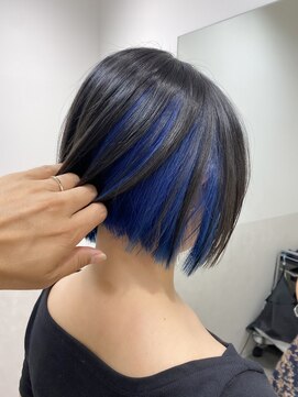 サロウィン 那覇店(SALOWIN) インナーカラー　落とせる黒染め×ブルー