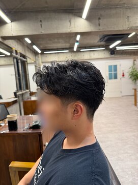 タメ(tame-) サーフカール/フェザーパーマ/ブルーブラック【都賀/メンズ】