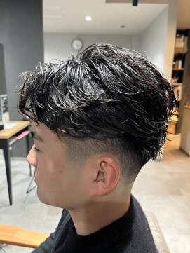 スウェル 柏店(Swell) MEN’S HAIR/サーフカール/刈り上げセンターパート/柏