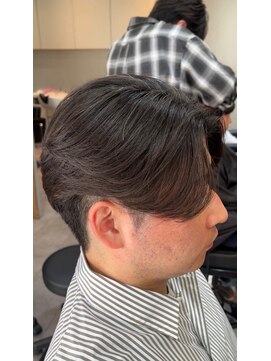 エクシア 渋谷店(EXCIA) 毛流れセンターパート