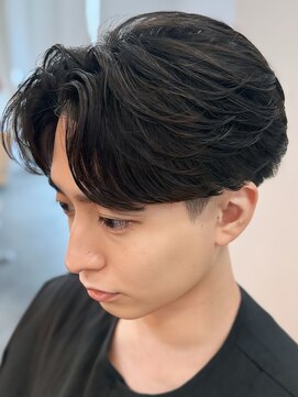 バース バイ ハピネス(BIRTH by happiness) 奈良men'sフェザーパーマフェザーショート