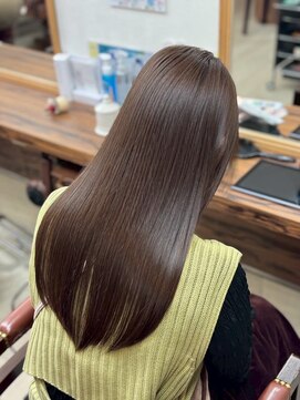 ヒュエ 表参道(Hue) 髪質改善/髪質改善トリートメント/縮毛矯正/ストレート._.