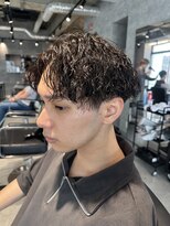 スタッド 松戸(stud. Men‘s)&nbsp;ツイストスパイラル刈り上げマッシュ