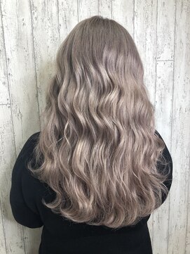 ラピス 新宿(Lapis) 【Lapis新宿】ホワイトミルクティーベージュ