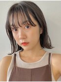 ショートカットショートボブミルクティーベージュカラー前髪なし