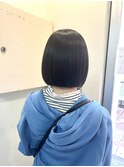 ボブカット　丸みボブ　酸性ストレート　ブルーカラー