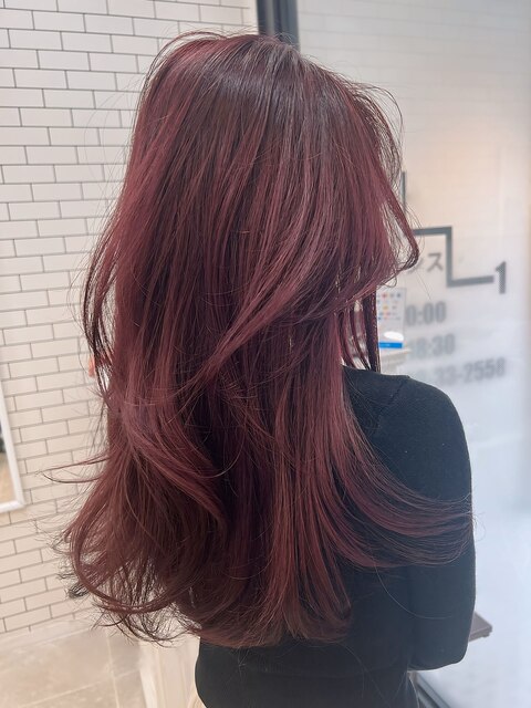 【井上】ロングレイヤー艶髪ピンクブラウンカラーボルドー