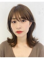 エマ ギンザ(EMMA GINZA)&nbsp;簡単スタイリング！　大人可愛いくびれミディアム♪