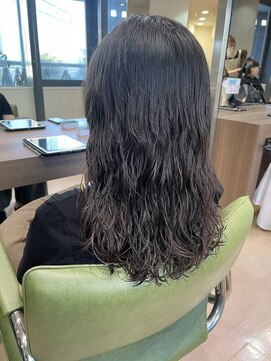 アウラ(AURA) ゆるふわパーマウェーブパーマ