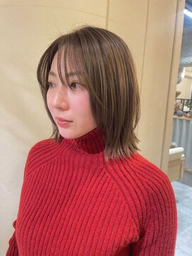 ボルタノット(volta∞knot) 【AYA】レイヤーボブ/ベージュ