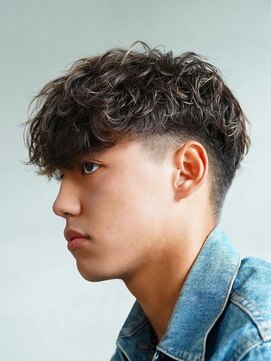 フィフス 仙台(fifth) 仙台ビジネスショートツイストスパイラルパーマフェード