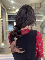 ダブ アオヤマ(DaB AOYAMA)&nbsp;裾カラーゆるふわアレンジ毛先カラーブロンドベージュ