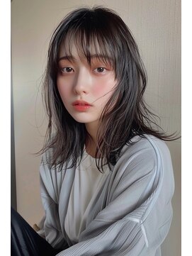 ラナ 新宿(lana) ミディアムレイヤー/ウルフ/ウルトワ/【lana hair 新宿】