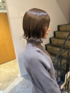 ヌー 栄(nuu) 【Mayuno】ブリーチなし/透明感オリーブベージュ冬カラー