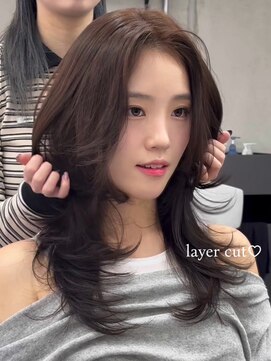 ハロ(Halo) かきあげ前髪/レイヤーカット/ロングレイヤー/韓国ヘア
