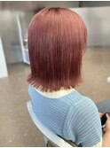 ブリーチ ダブルカラー 切りっぱなしボブ ピンクベージュ 20代