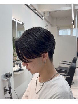 オン(on.) センターパート/【on.三ノ宮】