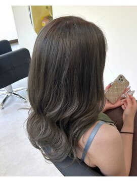 グラム 呉羽店(gram) 透明感たっぷり☆オリーブグレージュ