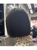乾かすだけで内巻きぱっつんボブ