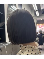 ニコ(nico...) 乾かすだけで内巻きぱっつんボブ