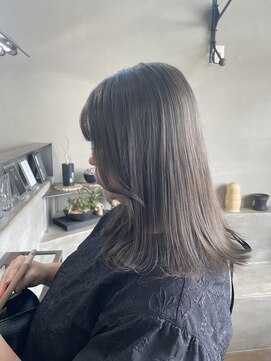 シアン(cyan) スモーキーグレージュ