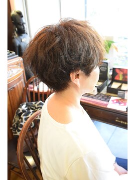 ベル(BELL) 丸みと動きが素敵なマッシュショートです。【BELL桜新町/用賀】