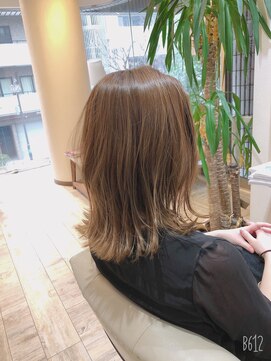 ティアラ 桜木町(TIARA) REAL SALON WORK～ことりベージュ×外ハネ【簡単スタイリング】