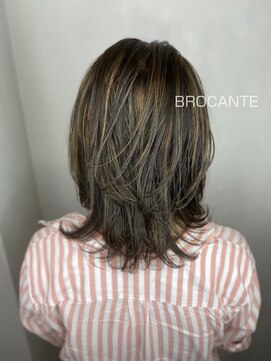 ラトリエ ブロカント 立川北口店(L'atelier BROCANTE) ミディアムレイヤー ハイライト  透明感 小顔補正立体カット