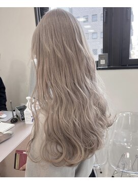 ペレ 栄店(PELE) イメチェン/ホワイトブロンド/外ハネボブ/美髪/栄