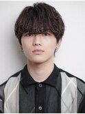 “波巻き束感ショートハイライトツーブロックマッシュ”