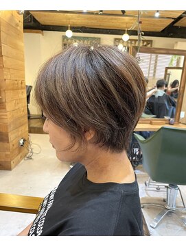 チリンバイロストシティー(Chillin by LOSTCITY) 白髪ぼかしハイライト