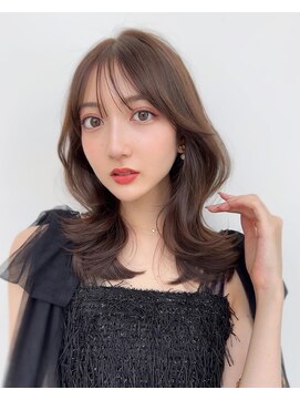 アフロートリノ(AFLOAT Leino) 大人可愛い韓国くびれ レイヤーカット 顔まわりシースルー#