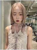 ボブ×ホワイトブロンド