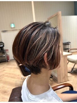 カシータ ヘア リゾート イオンモール熱田店(Casita hair resort) くせ毛カット×ハイライト×耳かけ×ハンサムショート×似合わせ