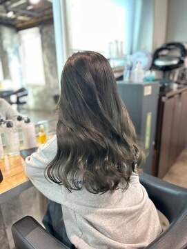 アイズ 横浜(IS) 【JUNKI指名】オリーブグレージュ