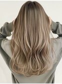 デザインカラーレイヤーカットウェットヘアオリーブベージュ白髪